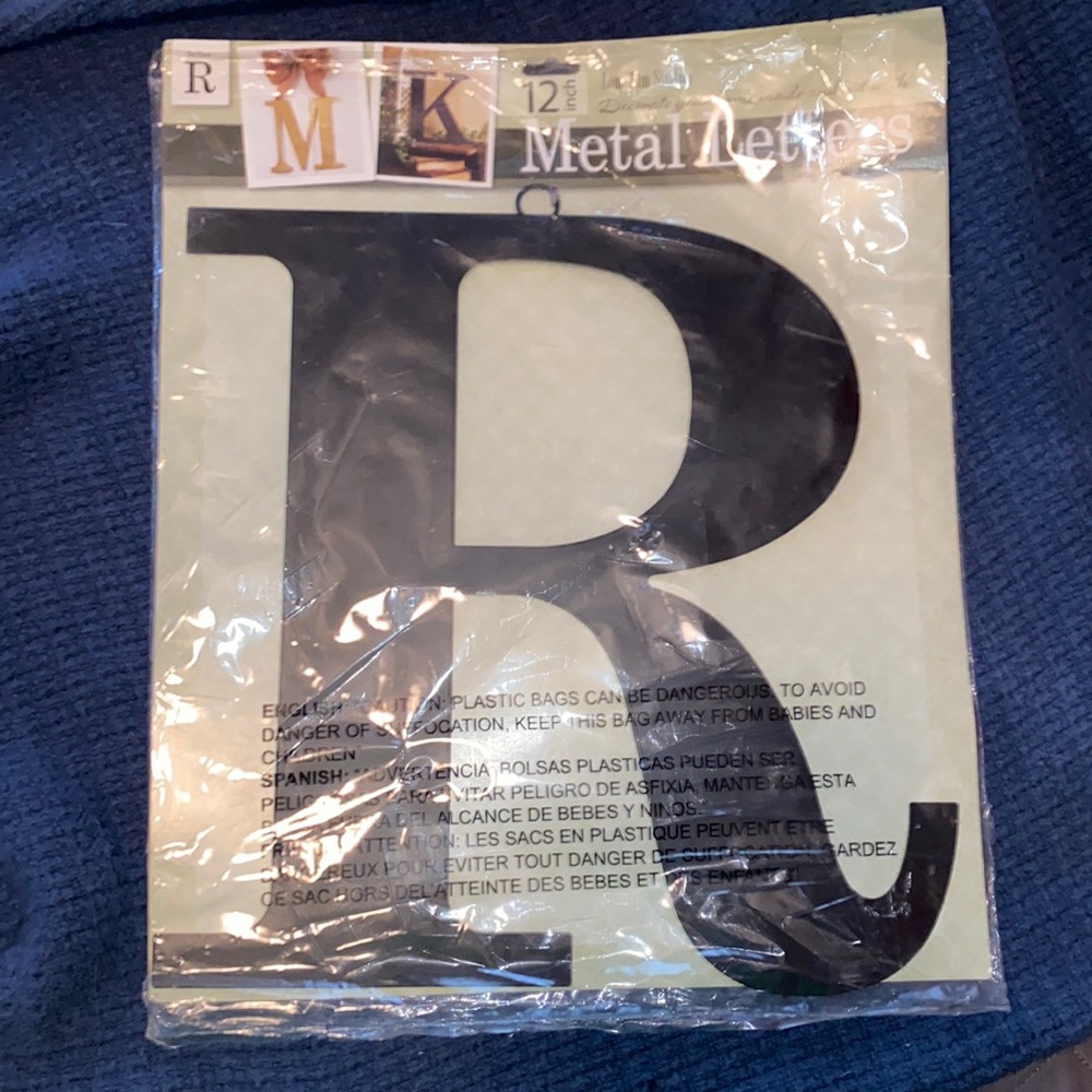 Metal Letter "R" 12-inch NWT